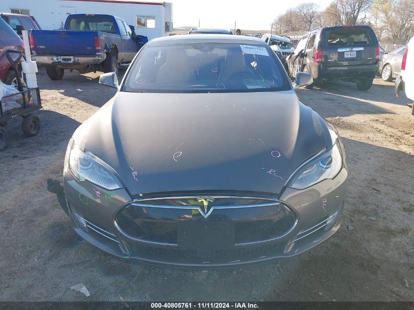 2015 Tesla Model S 70D/85D/P85D VIN: 5YJSA1E25FF115077 Lot: 40805761