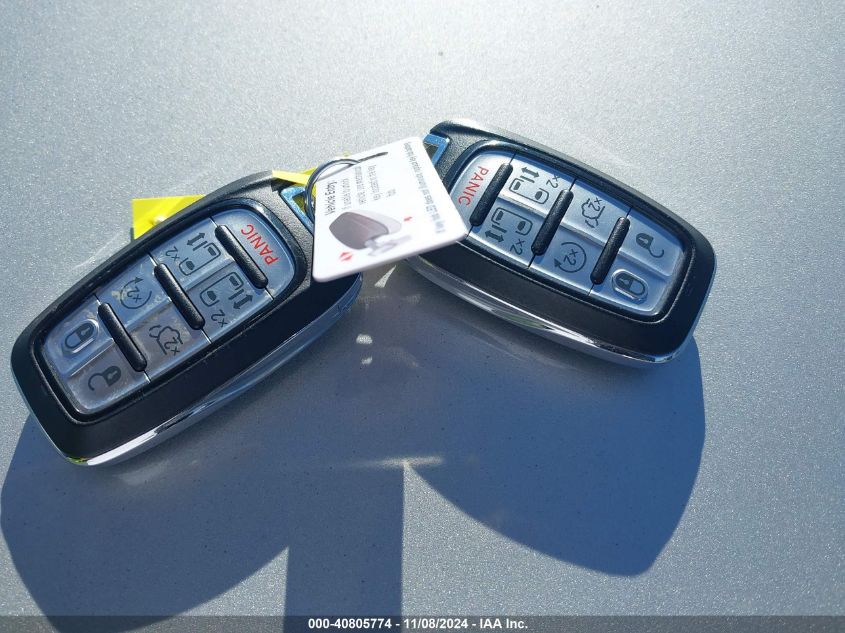 2017 CHRYSLER PACIFICA TOURING-L - 2C4RC1BG3HR832321