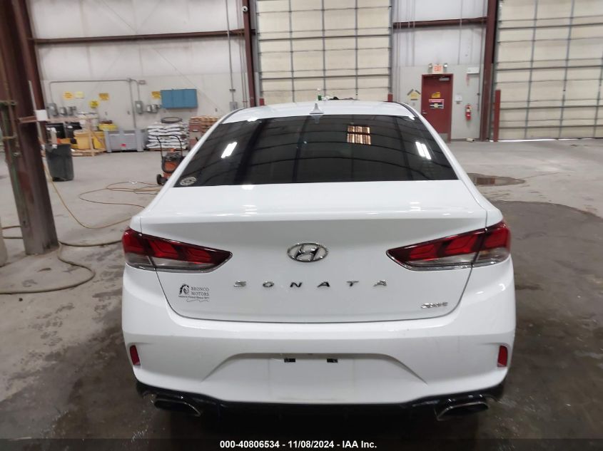 2018 Hyundai Sonata Sport VIN: 5NPE34AF7JH614913 Lot: 40806534