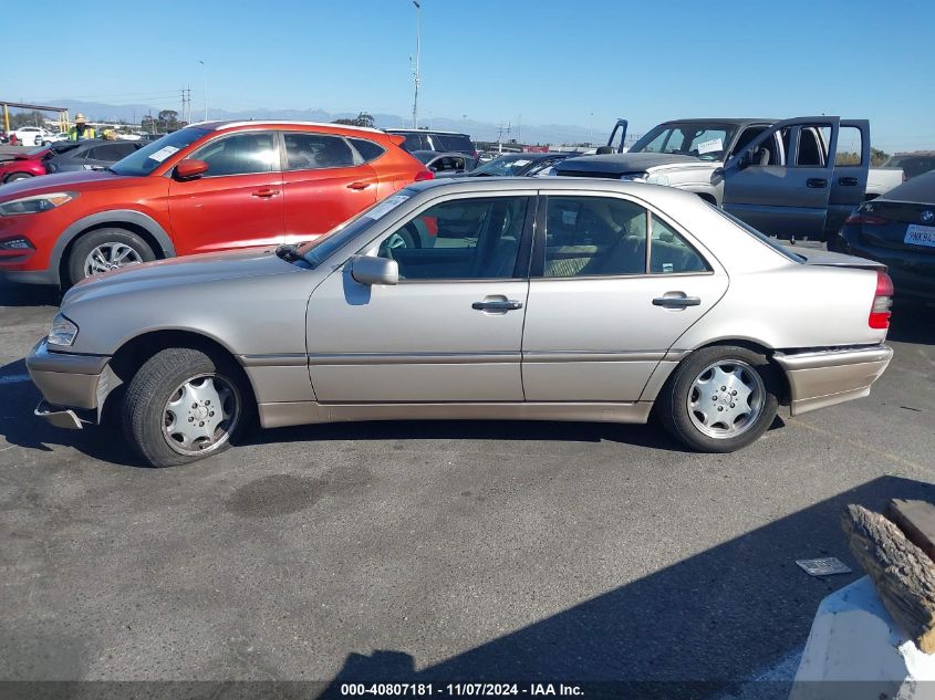 2000 Mercedes-Benz C 230 Kompressor VIN: WDBHA24G0YA836933 Lot: 40807181