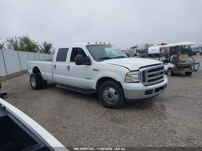 2005 Ford F-350 Lariat/Xl/Xlt VIN: 1FTWW32P35EA11220 Lot: 40807340