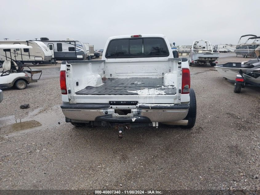 2005 Ford F-350 Lariat/Xl/Xlt VIN: 1FTWW32P35EA11220 Lot: 40807340