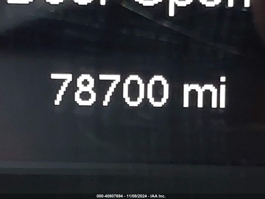 2015 Jeep Cherokee Latitude VIN: 1C4PJLCS7FW737695 Lot: 40807694