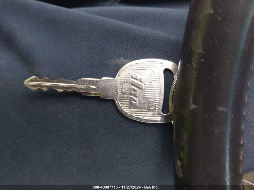 2002 Chevrolet Tahoe Ls VIN: 1GNEC13ZX2R177500 Lot: 40807713