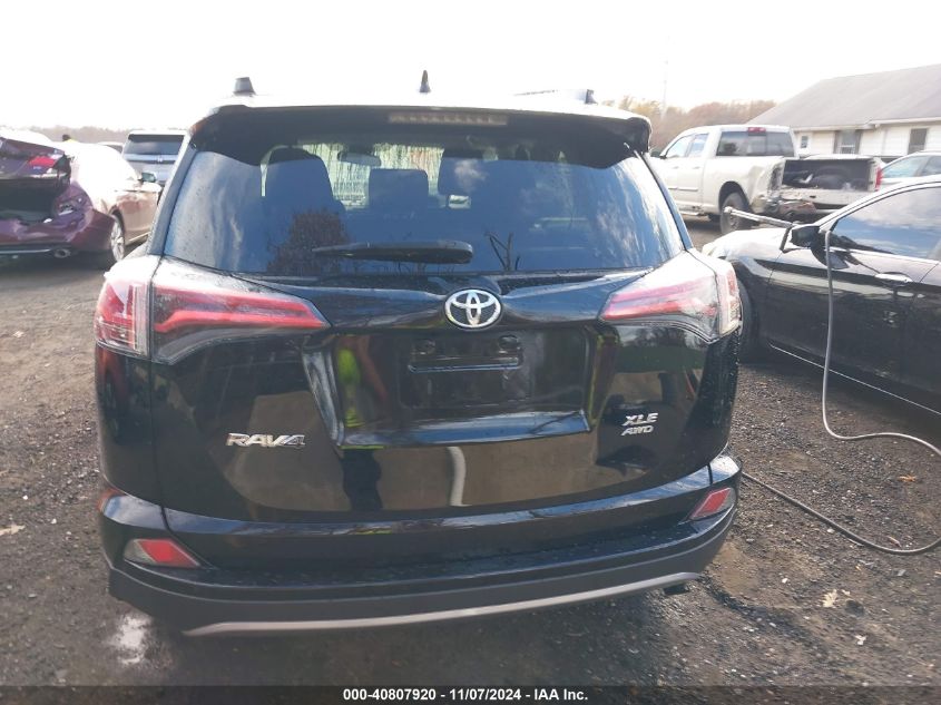 2017 Toyota Rav4 Xle VIN: 2T3RFREV1HW681551 Lot: 40807920