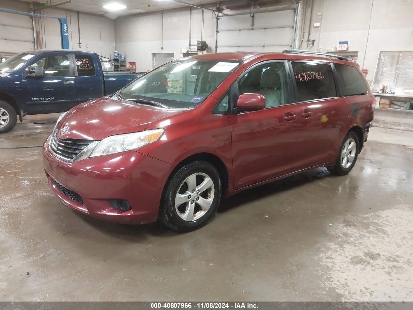 VIN 5TDKK3DC4DS367348 2013 Toyota Sienna, Le V6 8 P... no.2