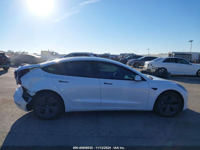 2022 Tesla Model 3 Rear-Wheel Drive VIN: 5YJ3E1EAXNF330727 Lot: 40808035