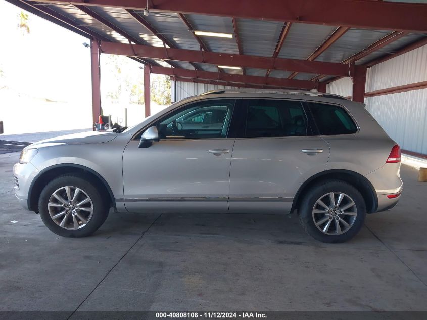 2013 Volkswagen Touareg Tdi Sport VIN: WVGEP9BP2DD005405 Lot: 40808106