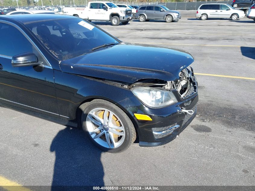 2013 Mercedes-Benz C 300 Luxury 4Matic/Sport 4Matic VIN: WDDGF8AB8DA833563 Lot: 40808510