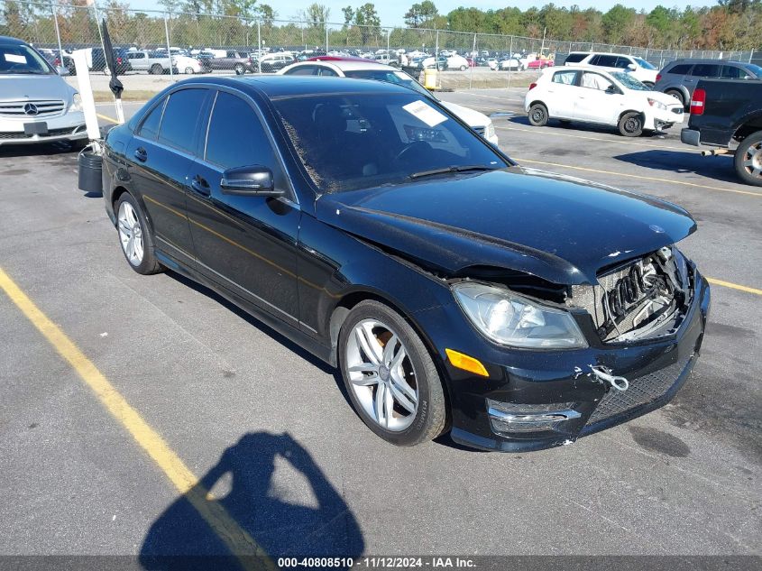 2013 Mercedes-Benz C 300 Luxury 4Matic/Sport 4Matic VIN: WDDGF8AB8DA833563 Lot: 40808510