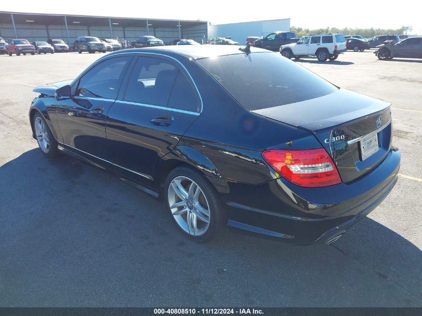 2013 Mercedes-Benz C 300 Luxury 4Matic/Sport 4Matic VIN: WDDGF8AB8DA833563 Lot: 40808510