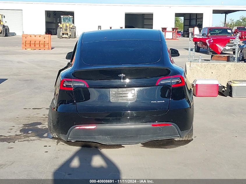 2021 Tesla Model Y Long Range Dual Motor All-Wheel Drive VIN: 5YJYGDEE8MF111798 Lot: 40808691