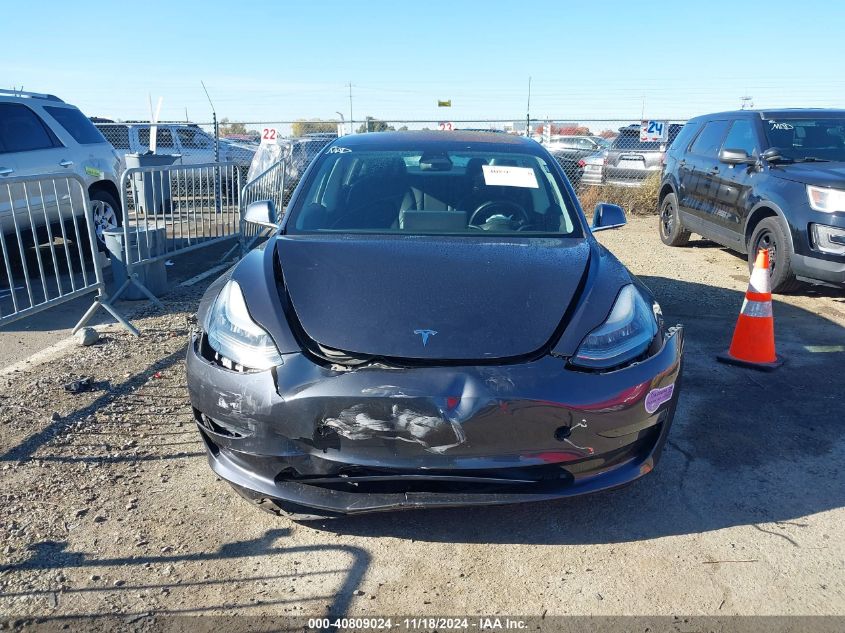 2018 Tesla Model 3 Long Range/Performance VIN: 5YJ3E1EB1JF181367 Lot: 40809024