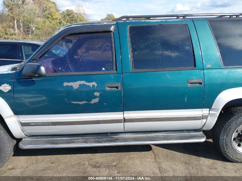 1995 Chevrolet Suburban K1500 VIN: 1GNGK16FXSJ380916 Lot: 40809134