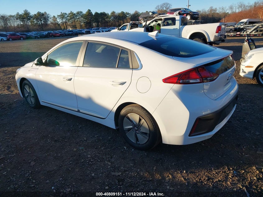 2022 HYUNDAI IONIQ HYBRID VIN: KMHC75LC3NU275210