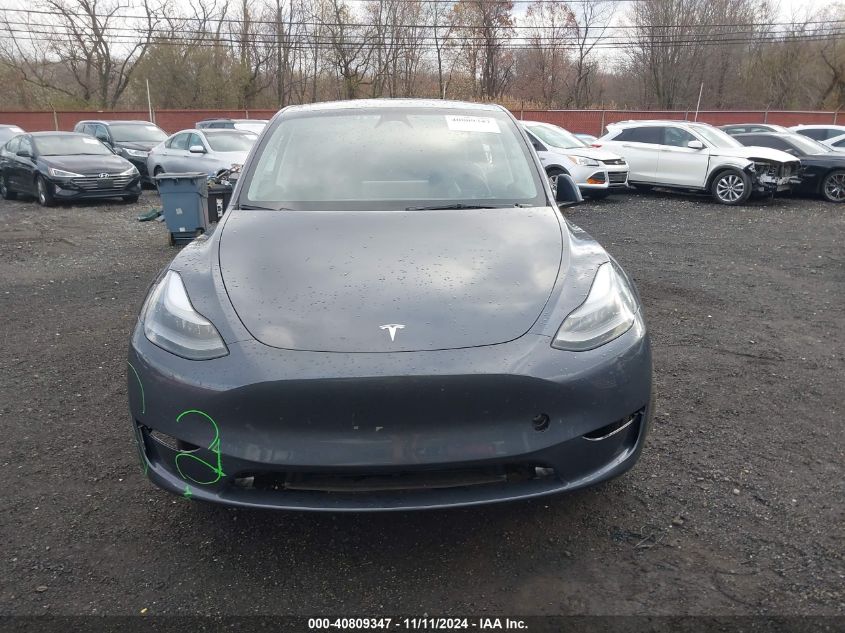 2023 Tesla Model Y VIN: 7SAYGDEEXPA179993 Lot: 40809347