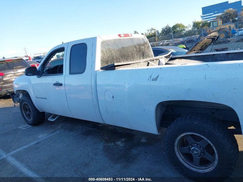 2009 Chevrolet Silverado 1500 Work Truck VIN: 1GCEC19049E135505 Lot: 40809453