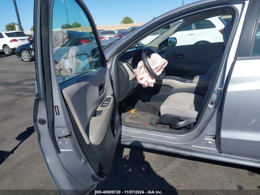 2017 HONDA HR-V LX - 3CZRU5H39HM713196