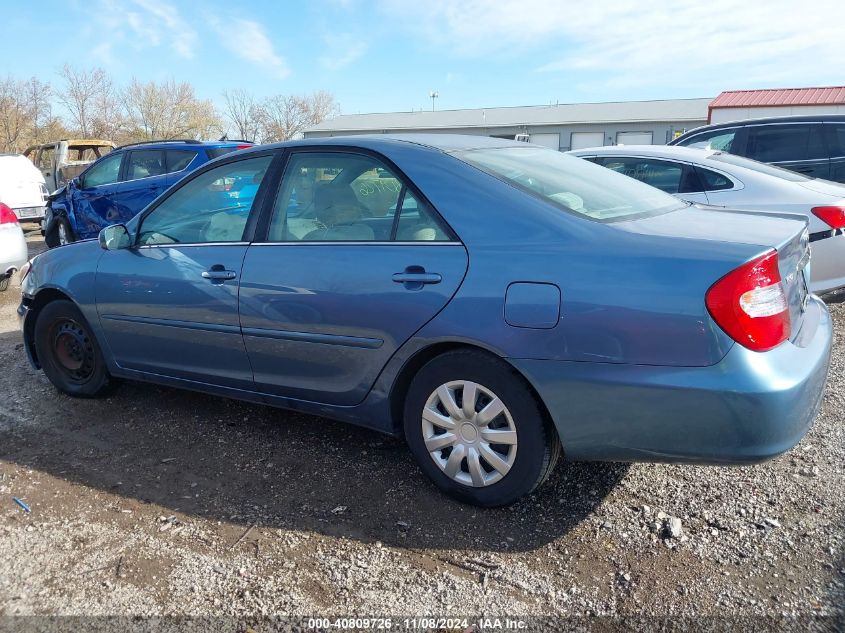 2004 Toyota Camry Le VIN: 4T1BE32K74U800945 Lot: 40809726