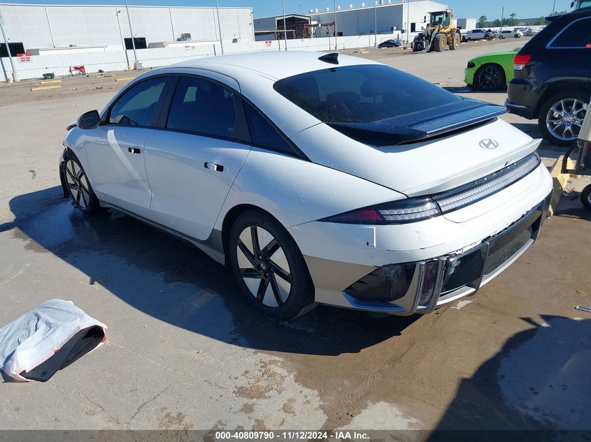 2024 HYUNDAI IONIQ 6 VIN: KMHM24AC2RA066998
