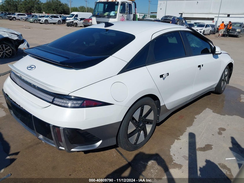 2024 HYUNDAI IONIQ 6 VIN: KMHM24AC2RA066998