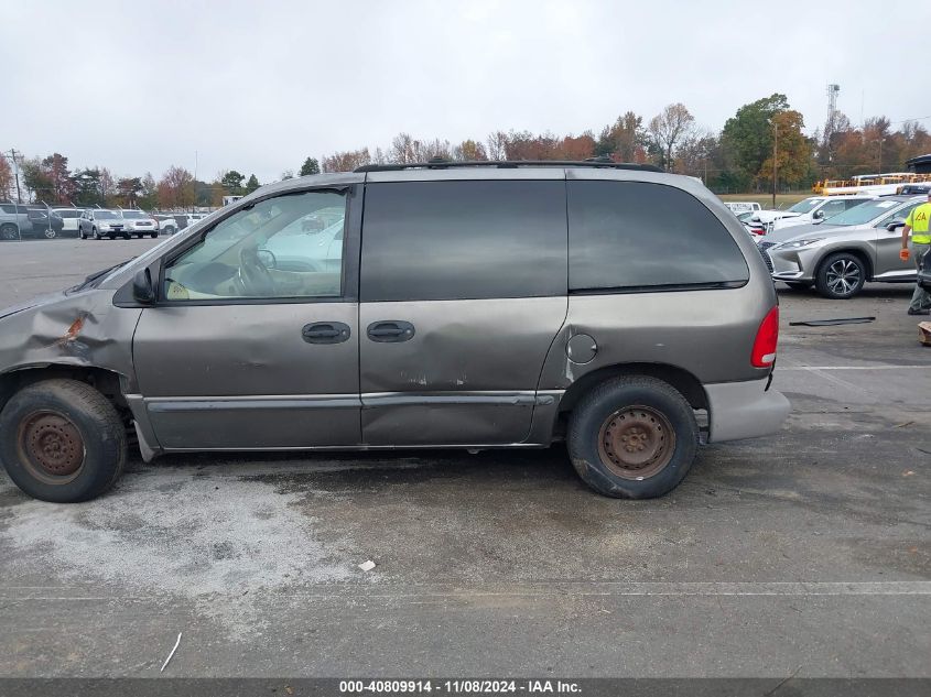 1998 Plymouth Voyager VIN: 2P4FP2536WR814152 Lot: 40809914