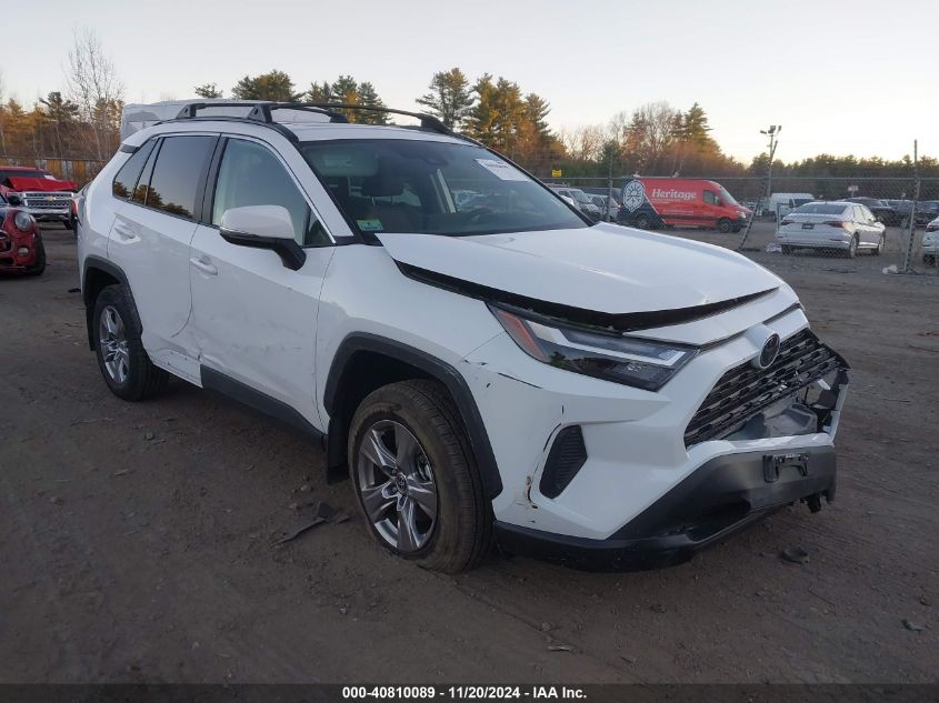 2023 Toyota RAV4, Xle