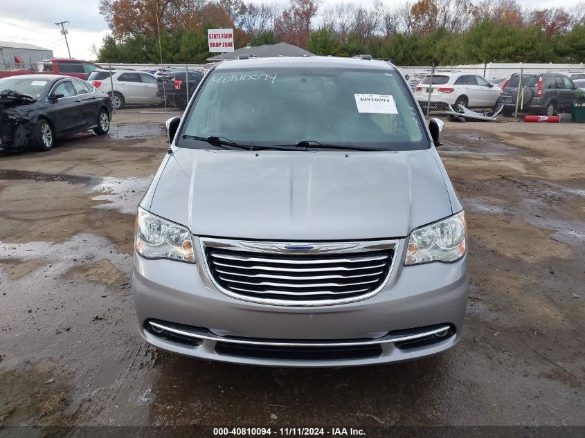 2015 Chrysler Town & Country Touring-L VIN: 2C4RC1CG8FR638668 Lot: 40810094