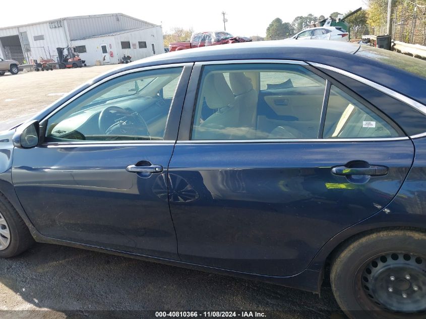 2015 Toyota Camry Hybrid Le VIN: 4T1BD1FK9FU157888 Lot: 40810366