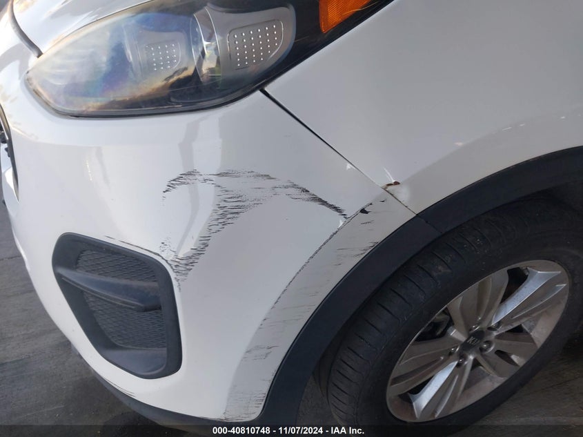 VIN KNDPM3AC8H7122962 2017 KIA SPORTAGE LX