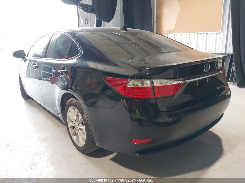 VIN JTHBW1GG1F2077665 2015 Lexus ES, 300H no.3