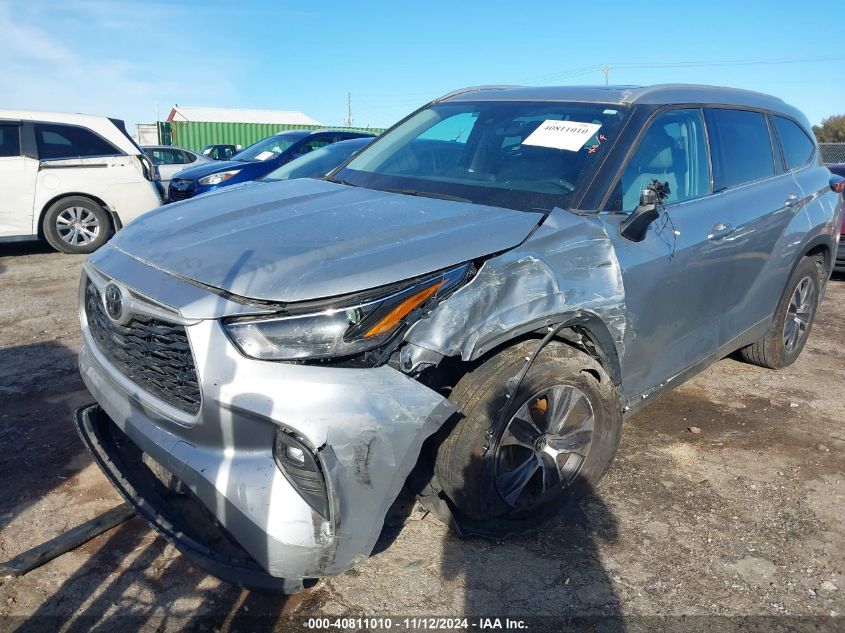 2022 Toyota Highlander Xle VIN: 5TDHZRAH4NS553708 Lot: 40811010