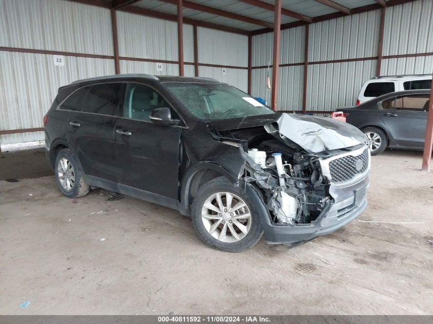 VIN 5XYPG4A51HG229692 2017 KIA SORENTO no.1