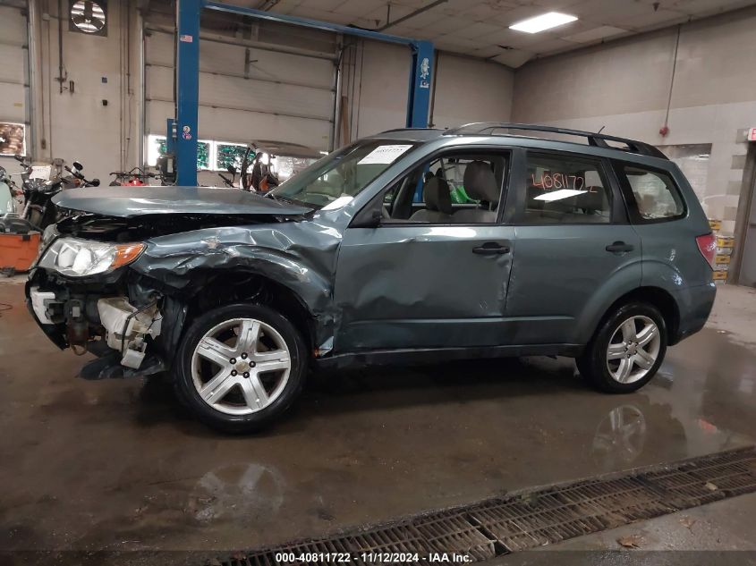 2010 Subaru Forester 2.5X VIN: JF2SH6BC1AG909998 Lot: 40811722