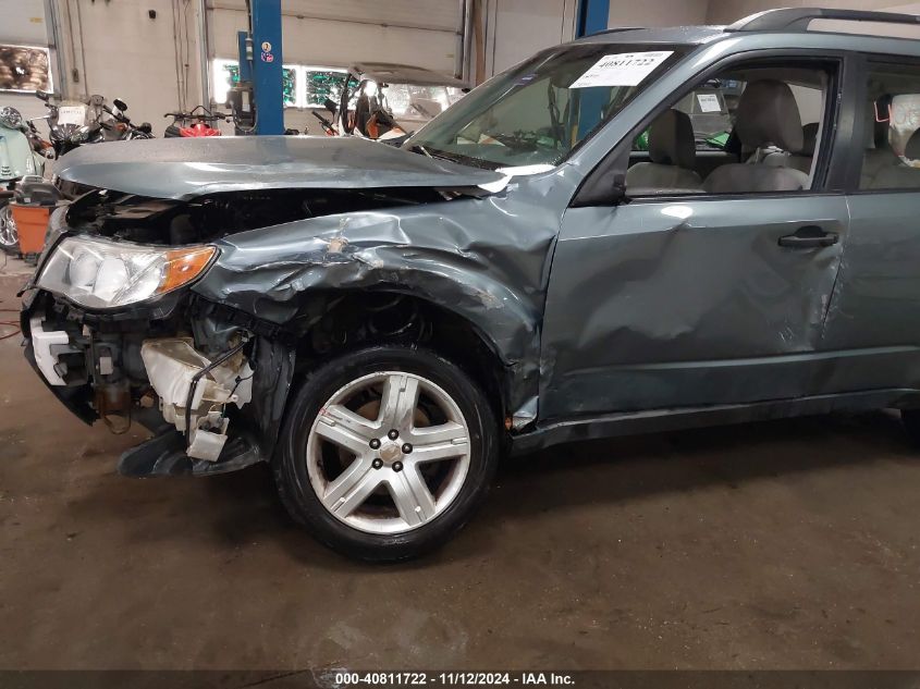 2010 Subaru Forester 2.5X VIN: JF2SH6BC1AG909998 Lot: 40811722