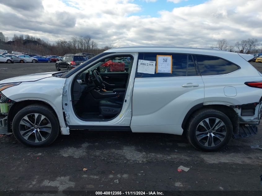 2022 Toyota Highlander Hybrid Xle VIN: 5TDGBRCHXNS548719 Lot: 40812355