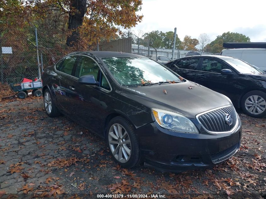 VIN 1G4PP5SK8D4121827 2013 BUICK VERANO no.1