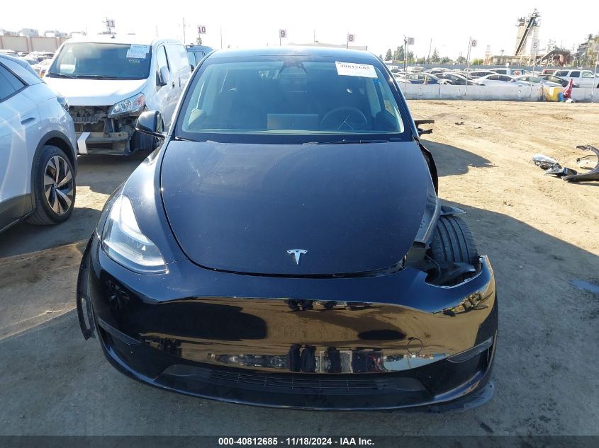 2022 Tesla Model Y Performance Dual Motor All-Wheel Drive VIN: 7SAYGDEF7NF576487 Lot: 40812685