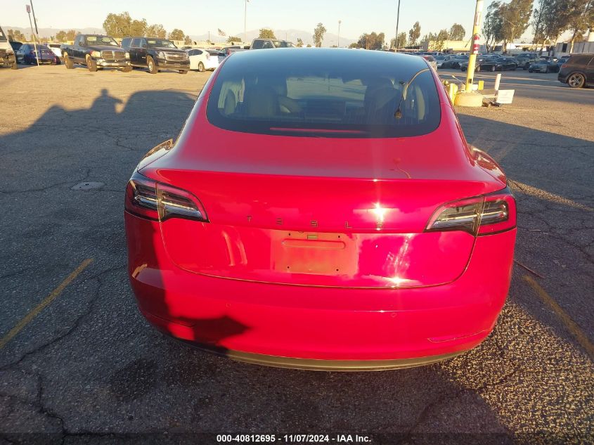 2018 Tesla Model 3 Long Range/Performance VIN: 5YJ3E1EB1JF112694 Lot: 40812695