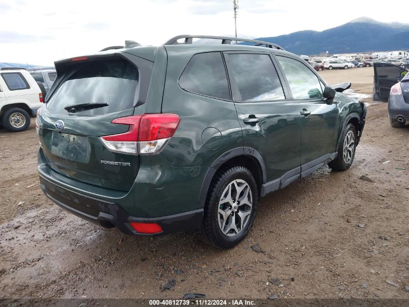 2023 Subaru Forester Premium VIN: JF2SKAEC1PH490084 Lot: 40812739