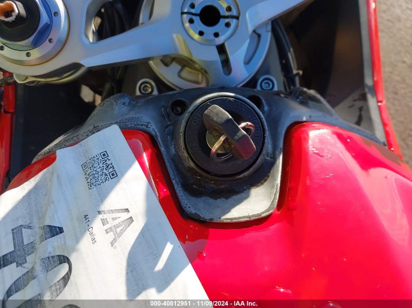 2015 Ducati Superbike 1299 Panigale/S VIN: ZDM14BYW9FB003042 Lot: 40812951