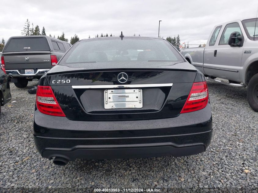 2012 Mercedes-Benz C 250 Luxury/Sport VIN: WDDGF4HB1CR207951 Lot: 40813983