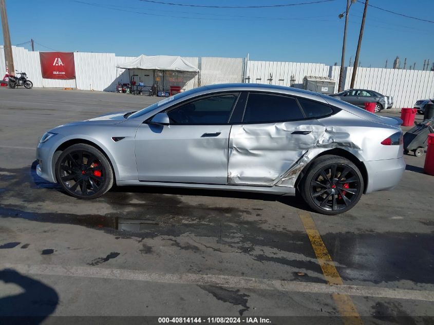 2018 Tesla Model S 100D/75D/P100D VIN: 5YJSA1E42JF275766 Lot: 40814144