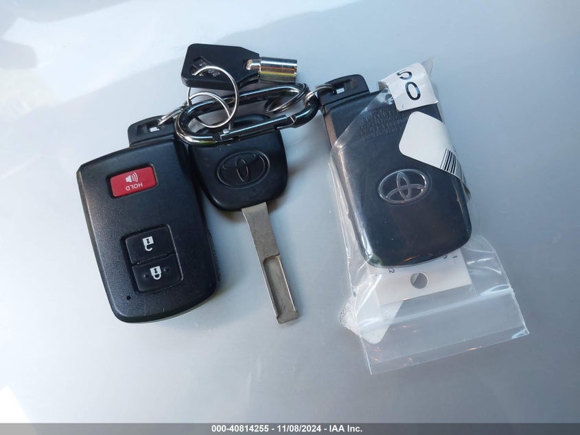 2022 TOYOTA TACOMA VIN: 3TMAZ5CN2NM182979