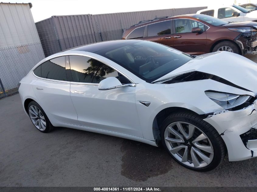 2018 Tesla Model 3 Long Range/Mid Range VIN: 5YJ3E1EA5JF059098 Lot: 40814361