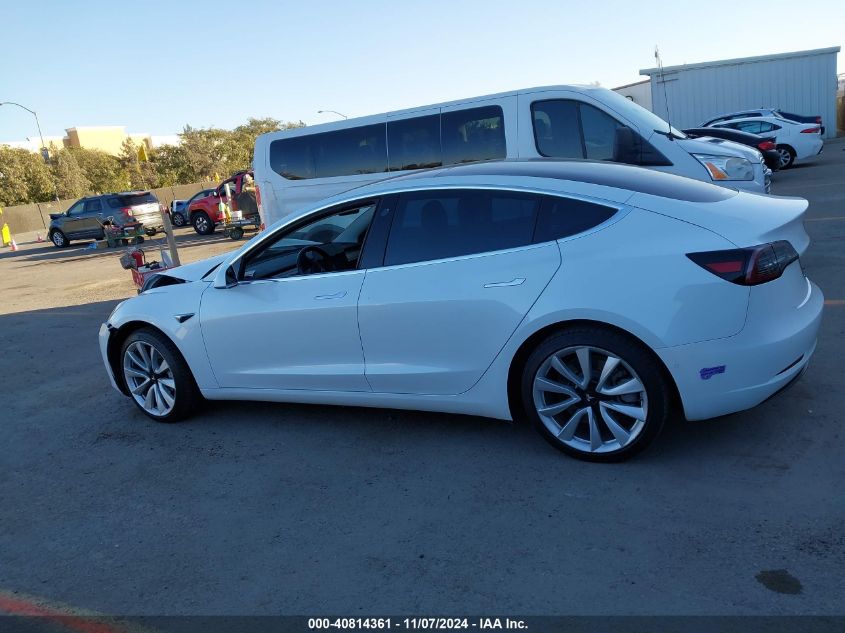 2018 Tesla Model 3 Long Range/Mid Range VIN: 5YJ3E1EA5JF059098 Lot: 40814361