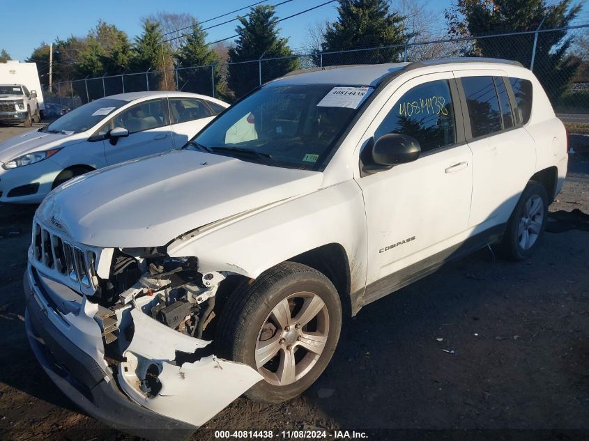 VIN 1C4NJDBB4ED647641 2014 Jeep Compass, Sport no.2