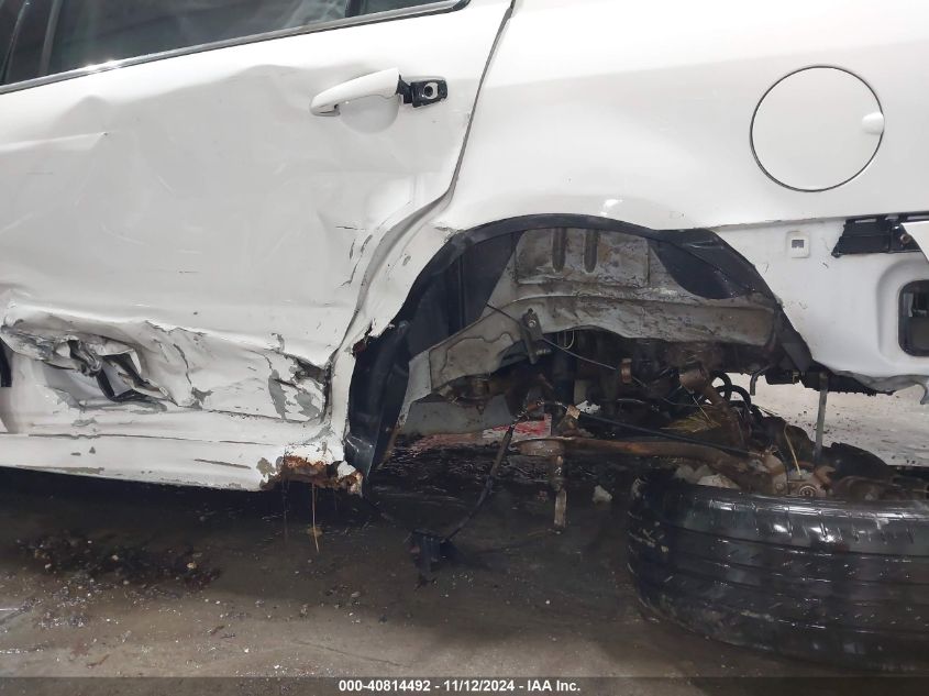2010 FORD FUSION VIN: 3FAHP0HA0AR394098