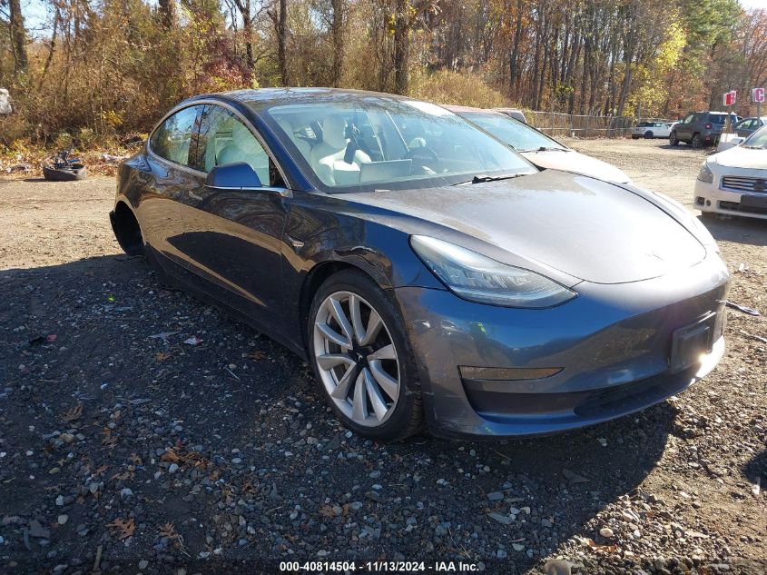 VIN 5YJ3E1EB3KF195725 2019 Tesla Model 3, Long Rang... no.1