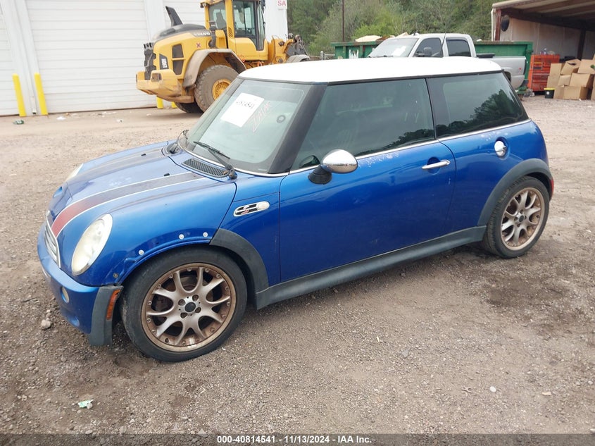 2006 MINI COOPER S VIN: WMWRE33576TJ35093
